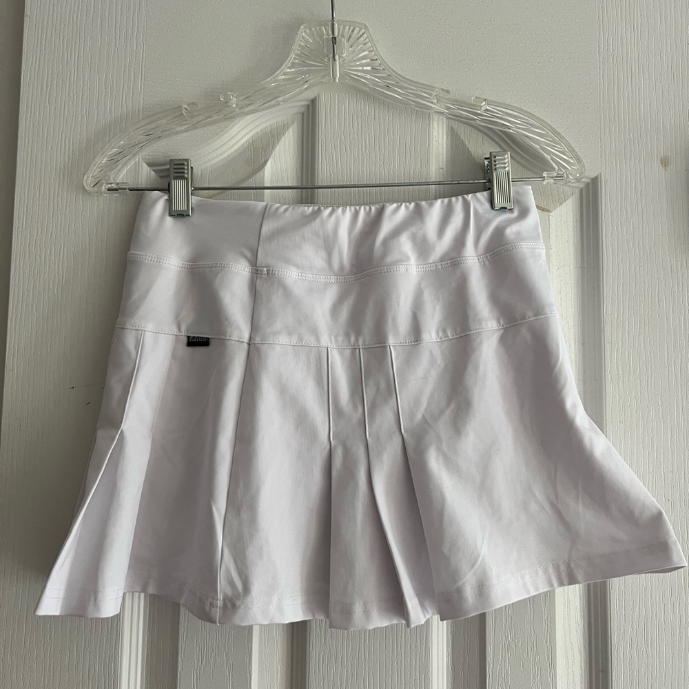White tennis skirt